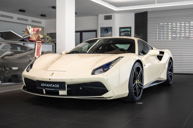 Ferrari 488 