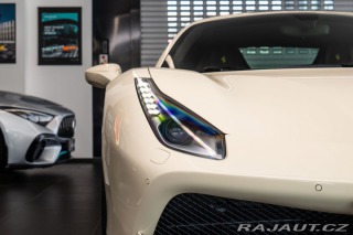 Ferrari 488  2019