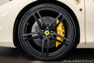Ferrari 488  2019