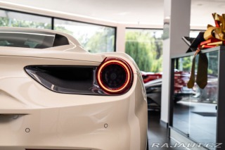 Ferrari 488  2019