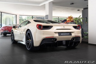 Ferrari 488  2019