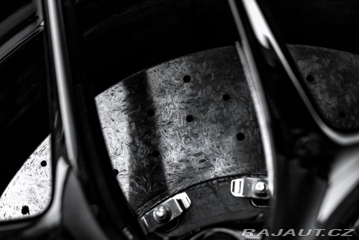 Ferrari Ostatní modely F12 Berlinetta 6.3 V12 (PA7) 2015