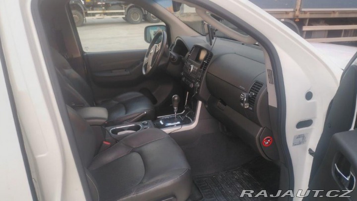 Nissan Pathfinder V9X - 3 dCi LE + Premium 2013
