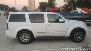 Nissan Pathfinder V9X - 3 dCi LE + Premium 2013