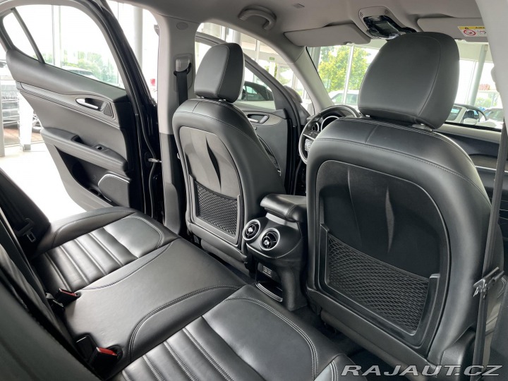 Alfa Romeo Stelvio 1800