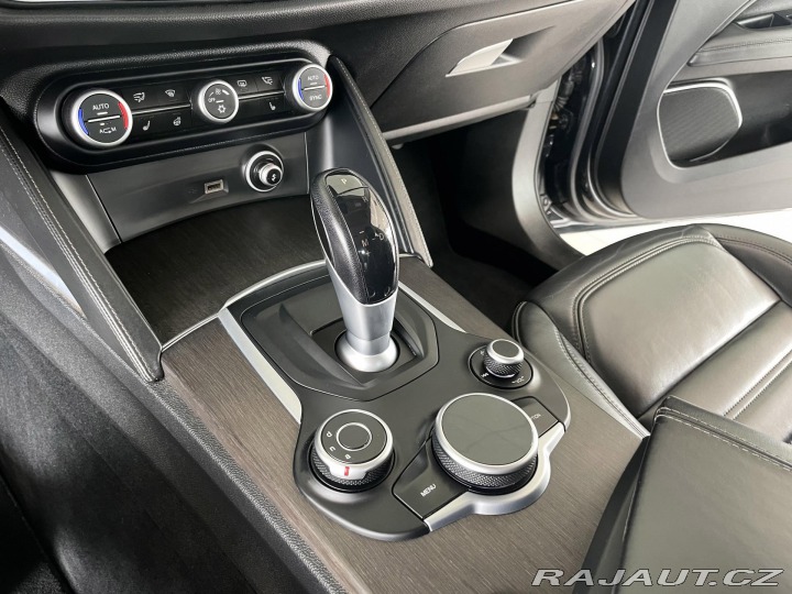 Alfa Romeo Stelvio 1800