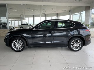 Alfa Romeo Stelvio  1800