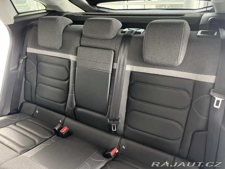 Citroën C4 1,2PT 130*Aut*SHINE*Head- 2023