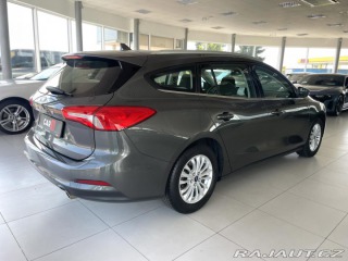 Ford Focus  1800