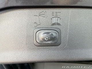 Ford Kuga  1800
