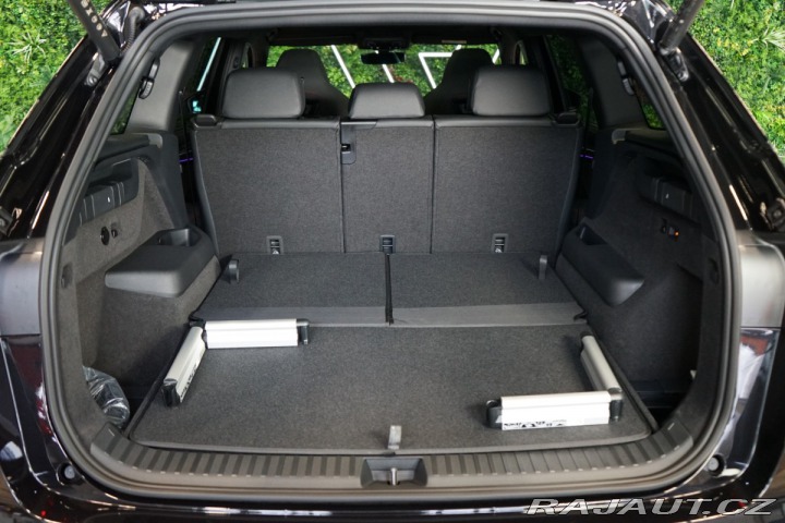 Škoda Kodiaq RS*7-MÍST*CANTON*DCC+*MAT 2025