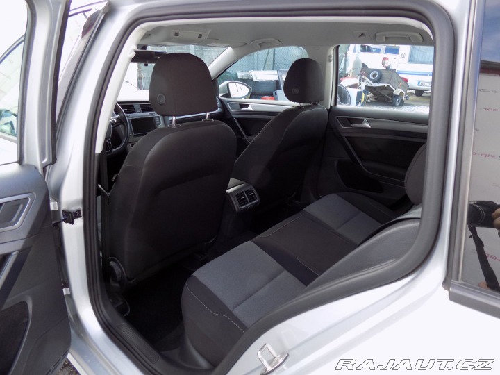 Volkswagen Golf 1.6TDI/1.Majitel/Klimatiz 2016