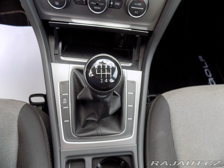 Volkswagen Golf 1.6TDI/1.Majitel/Klimatiz 2016