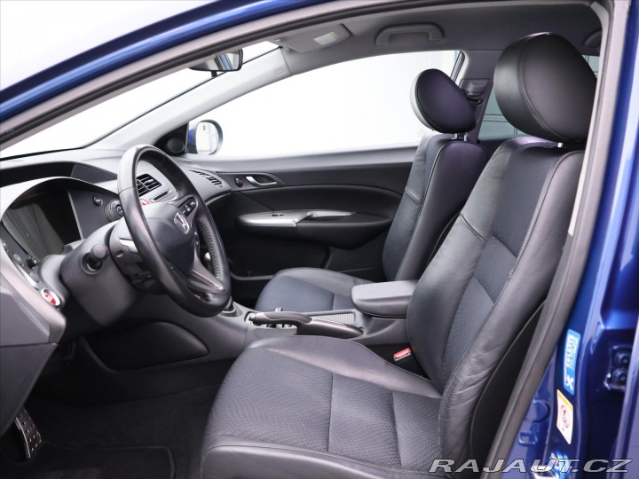 Honda Civic 1,8 i-VTEC 103kW Klima Ků 2010