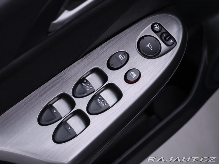 Honda Civic 1,8 i-VTEC 103kW Klima Ků 2010