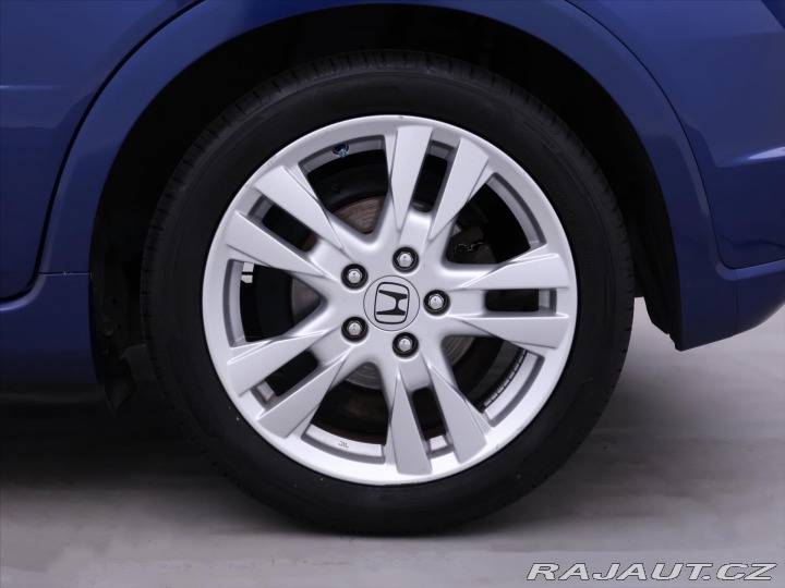 Honda Civic 1,8 i-VTEC 103kW Klima Ků 2010