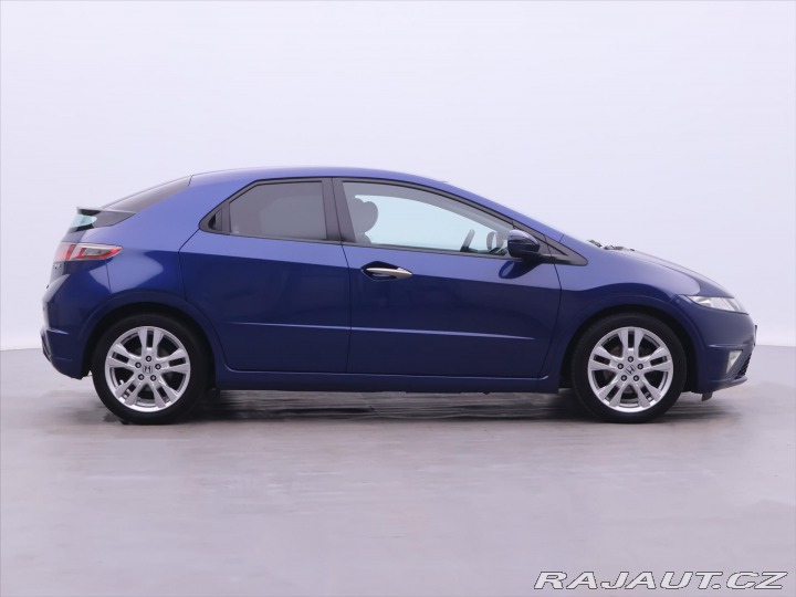 Honda Civic 1,8 i-VTEC 103kW Klima Ků 2010