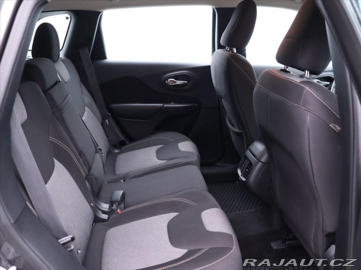 Jeep Cherokee 2,0 MJT 103kW 4x4 Limited 2014