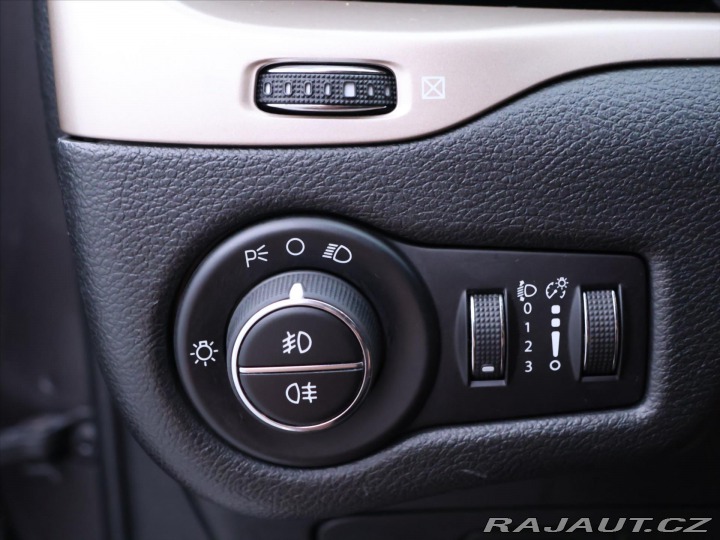 Jeep Cherokee 2,0 MJT 103kW 4x4 Limited 2014