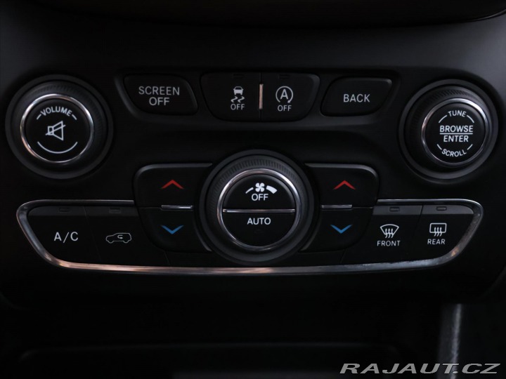 Jeep Cherokee 2,0 MJT 103kW 4x4 Limited 2014