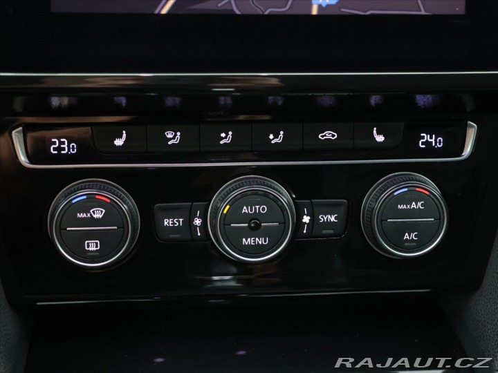 Volkswagen Passat 2,0 TDI 176kW DSG 4M High 2015