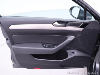 Volkswagen Passat 2,0 TDI 176kW DSG 4M High 2015