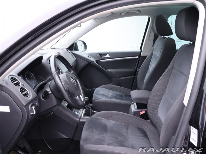 Volkswagen Tiguan 2,0 TDI 103kW CZ Sport Ta 2013