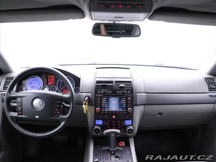 Volkswagen Touareg 2,5 TDI 128kW Aut.klima S 2004