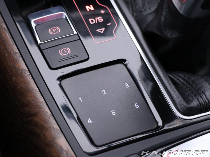 Audi A6 Allroad 3,0 BiTDi 230kW K 2012