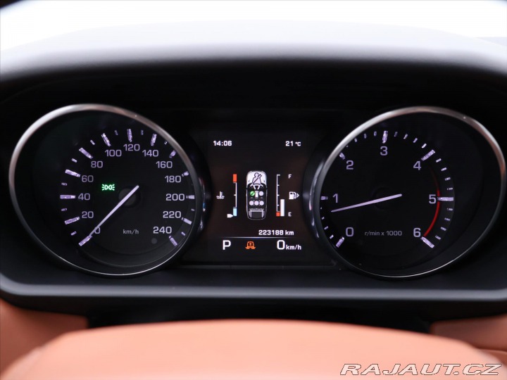 Land Rover Range Rover Sport 3,0 TDV6 HSE 215kW CZ Kůž 2014