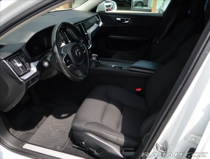 Volvo V60 2,0 D4 AWD AUT CROSS COUN 2019