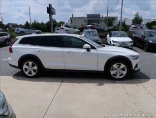 Volvo V60 2,0 D4 AWD AUT CROSS COUN 2019