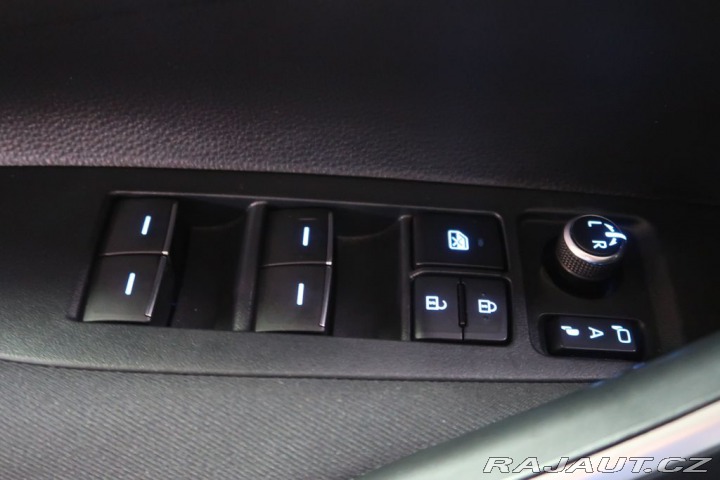 Toyota Corolla 1.8Hybrid,CZ,ComfortStyle 2020