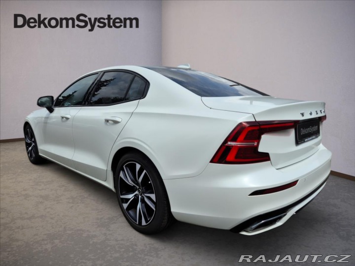 Volvo S60 2,0 B5 R-Design Auto 2019