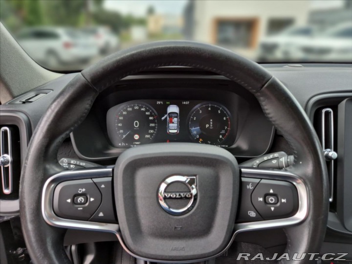 Volvo XC40 1,5 T2 FWD Momentum Core 2021