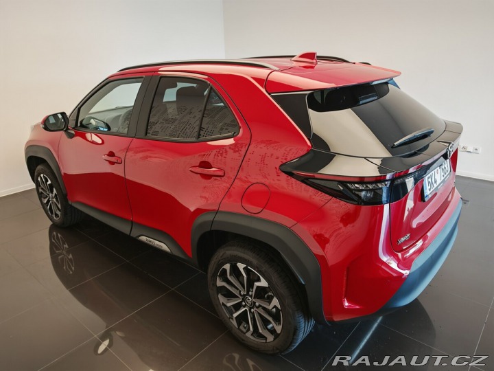 Toyota Yaris Cross 1.5 TNGA HEV Style 4x4 2025