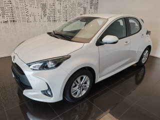 Toyota Yaris 1.5 TNGA HEV 116 - 1 CVT