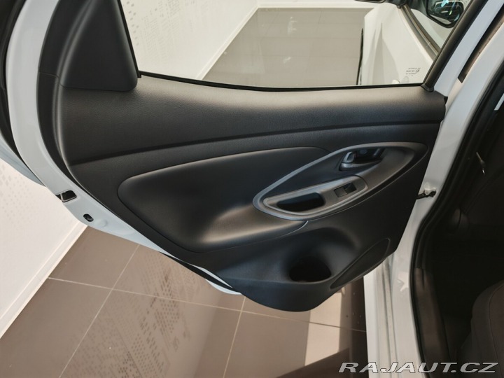 Toyota Yaris 1.5 Hybrid Comfort 2025