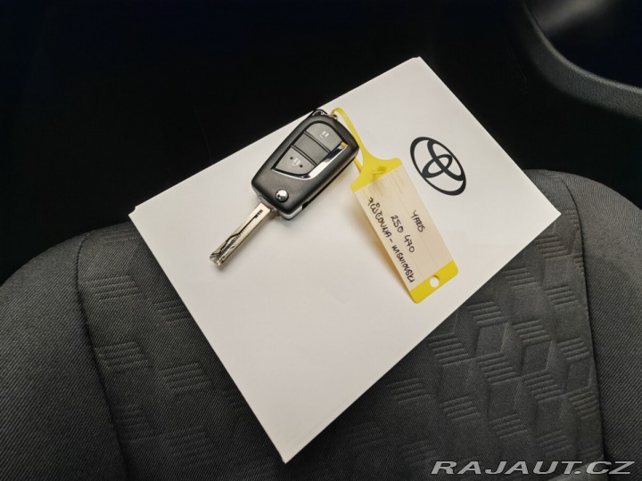 Toyota Yaris 1.5 Hybrid Comfort 2024