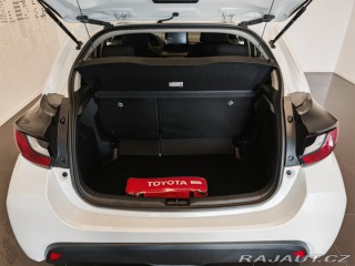 Toyota Yaris 1.5 TNGA HEV 116 - 1 CVT 2024