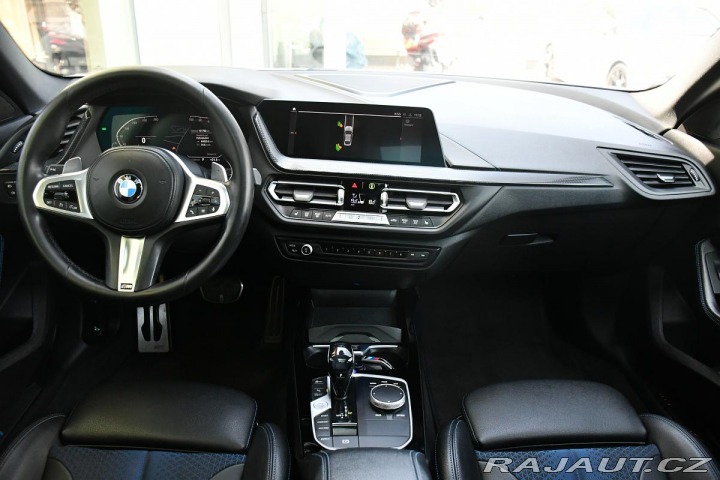 BMW 2 218d PANO HUD TAŽNÉ ČR 1M 2021