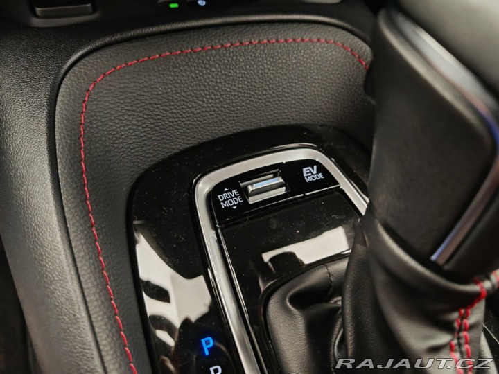 Toyota Corolla 1.8 GR SPORT 2025