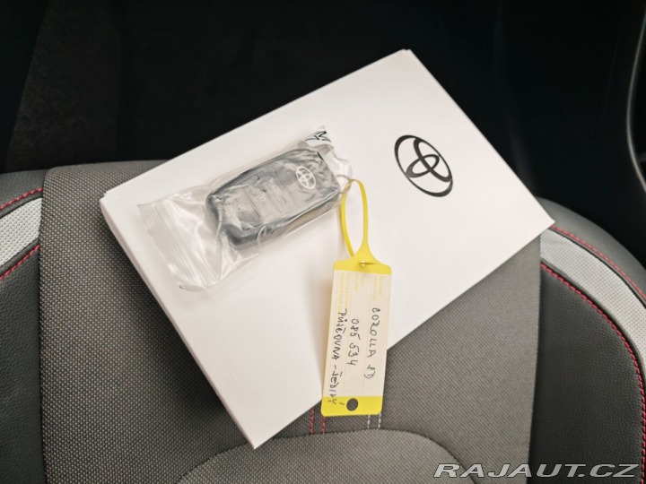 Toyota Corolla 1.8 GR SPORT 2025