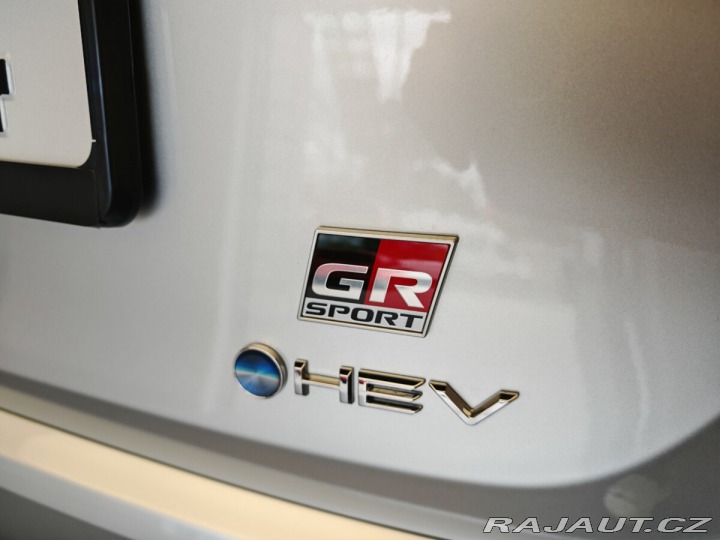 Toyota Corolla 1.8L HEV CVT ZT GR SPORT 2025