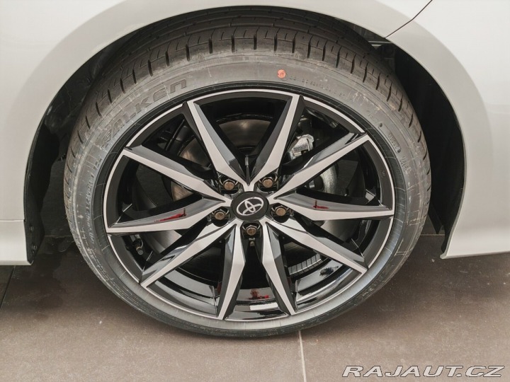 Toyota Corolla 1.8 GR SPORT 2025