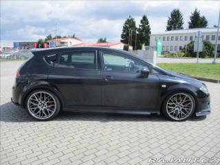 Seat Leon 2,0 i 340HP Cupra R Sport 2011