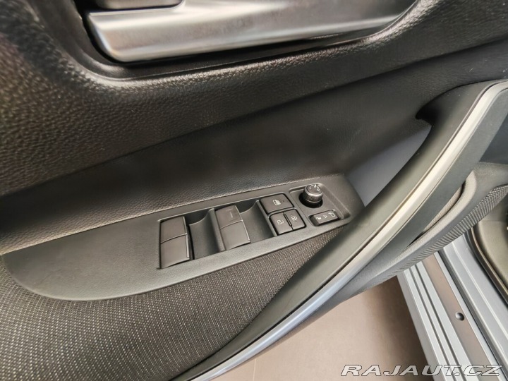 Toyota Corolla 1.8L (HEV speciální) 140 2025