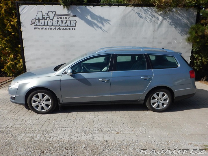 Volkswagen Passat 2.0  TDI, NAVI, DIGIKLIMA 2009