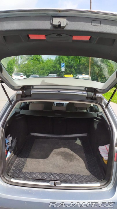 Volkswagen Passat 2.0 TDi 103 kw 2009