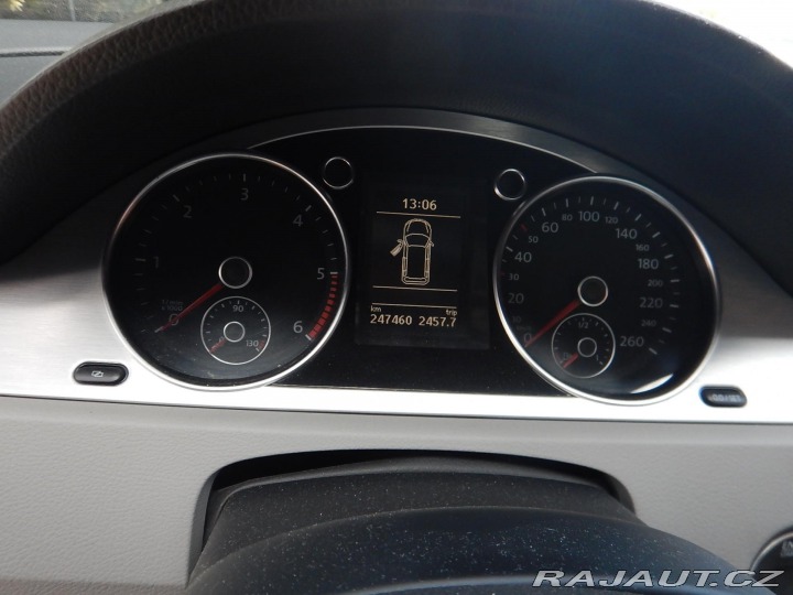 Volkswagen Passat 2.0 TDI, NAVI, DIGIKLIMA 2009